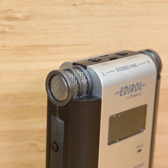 Edirol by Roland R-09 Digital Recorder | 24-Bit WAV/MP3 | Tested & Working - Picture 5 of 12